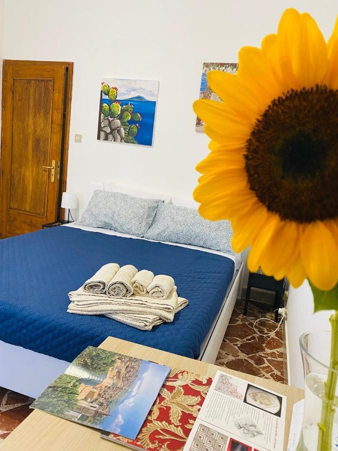 A Punta Terra Isnello Bed and Breakfast Exterior foto
